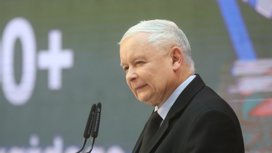 Prezes Prawa i Sprawiedliwości podczas konferencji prasowej na Politechnice Gdańskiej