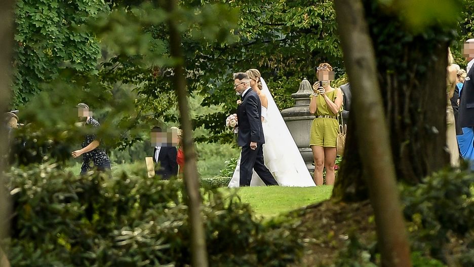 Ślub Krzysztofa Rutkowskiego i Mai Plich odbył się pod Warszawą