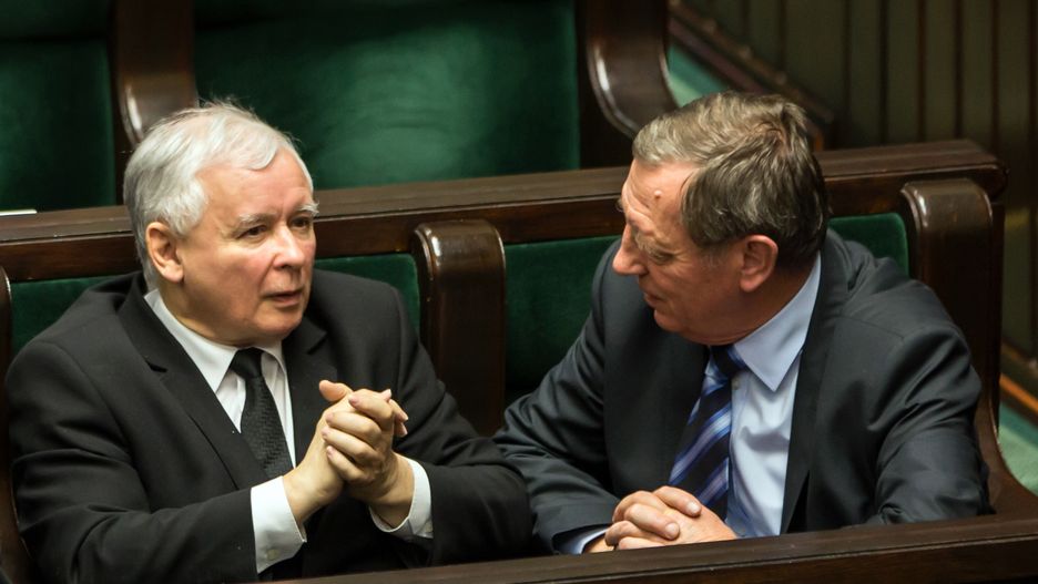 Jarosław Kaczyński wstrzymał rozporządzenie ministra środowiska