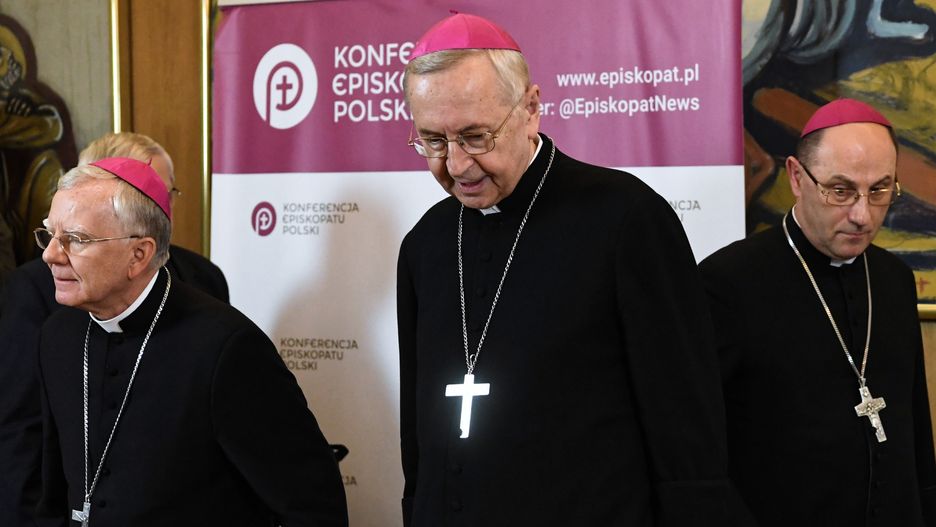 Od lewej abp Marek Jędraszewski, przewodniczący KEP abp Stanisław Gądecki, prymas Polski abp Wojciech Polak