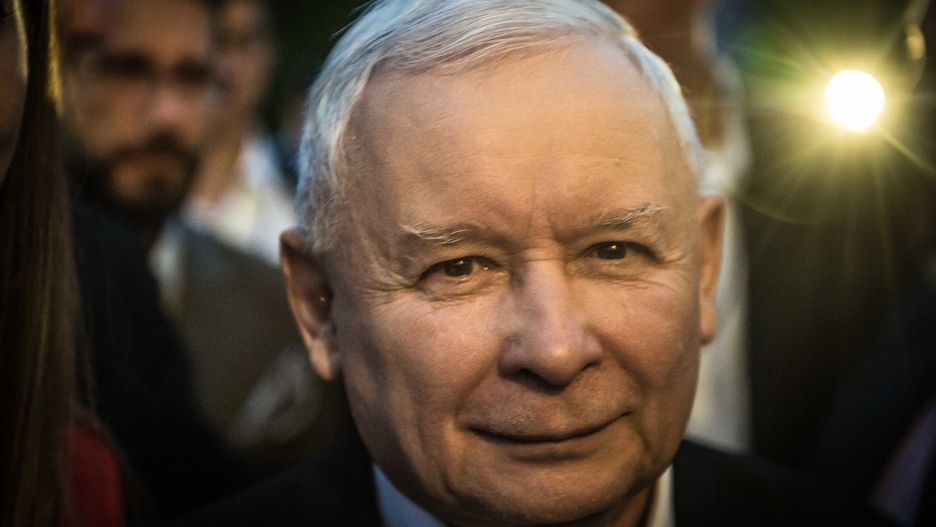 Sondaż. Ugrupowanie Jarosława Kaczyńskiego na czele