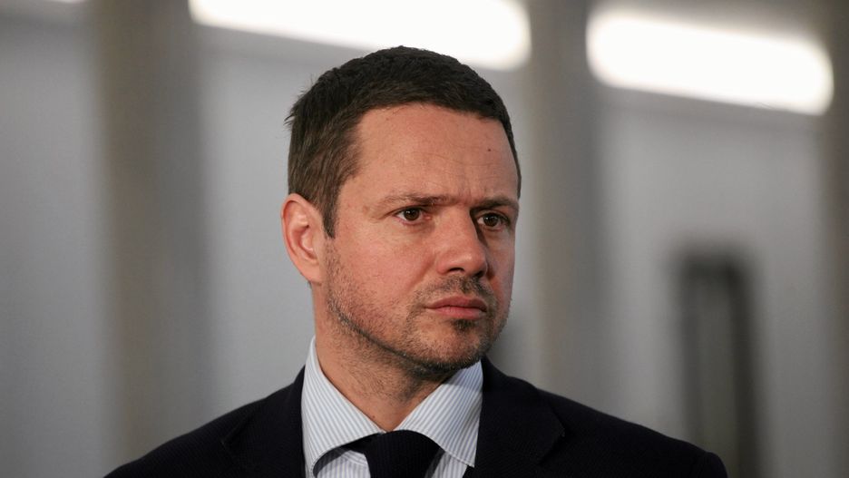 Rafał Trzaskowski uważa, że ktoś wysyłając mu nieprzyzwoite wiadomości, chce go zdyskredytować