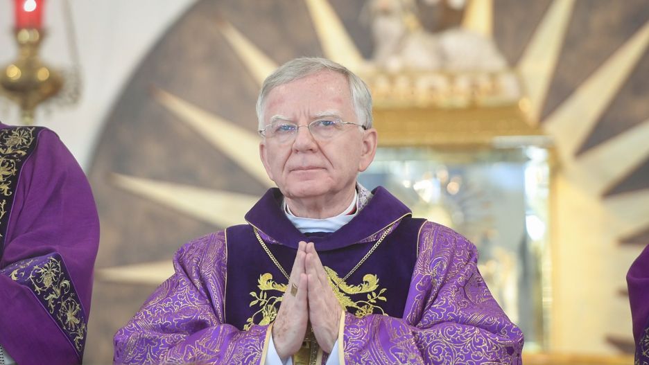 Abp. Markowi Jędraszewskiemu nie przeszkodzono w odprawieniu mszy