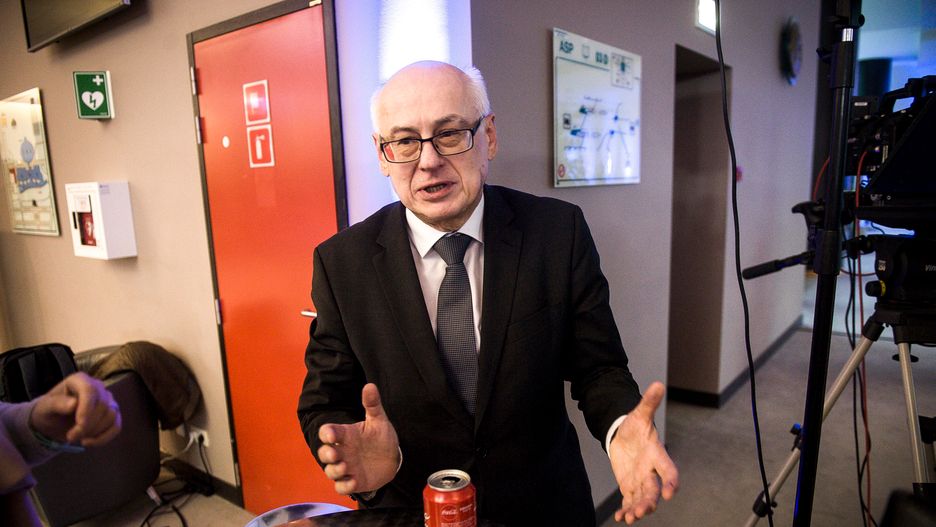 Sprawa ma związek z odwołaniem Czarneckiego z funkcji wiceszefa PE