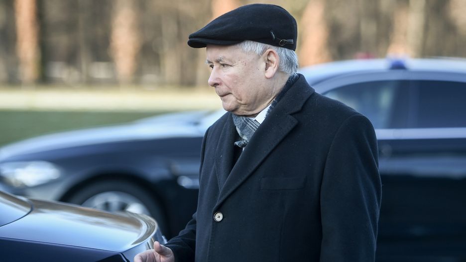 Jarosław Kaczyński nie jest kontrolowany przy wjeździe do Sejmu