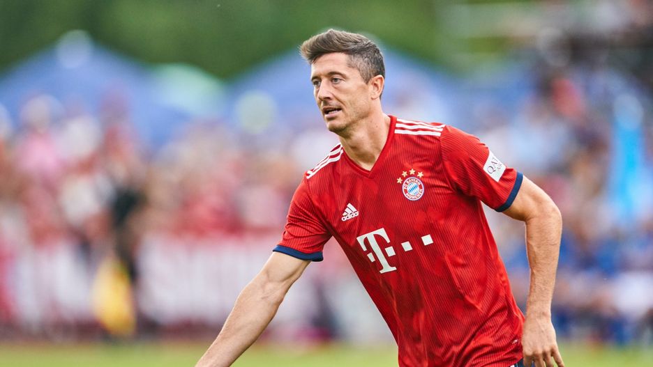 Robert Lewandowski jakiego nie znacie. Internauci komentują jego nowy wygląd