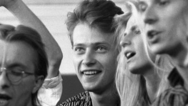 Artur Żmijewski w filmie "Ostatni dzwonek", 1989