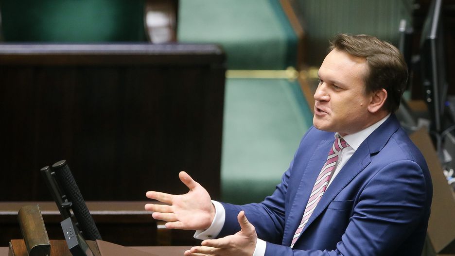 Dominik Tarczyński chce surowego wyroku dla gwałcicieli z Rimini