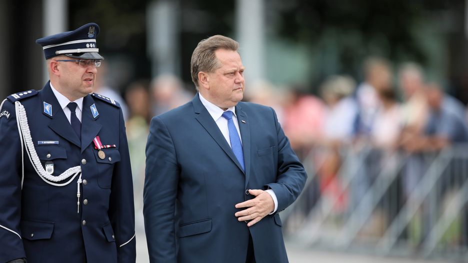 Wiceminister Jarosław Zieliński stracił nadzór nad policją