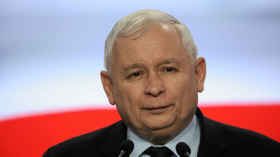Podejmując decyzję o obniżeniu pensji parlamentarzystom, Jarosław Kaczyński zasiał ziarno goryczy, które zakiełkuje