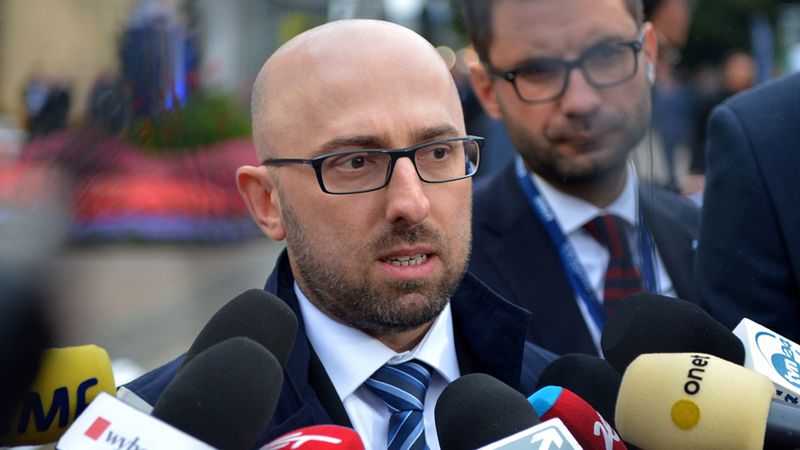Wpadka prezydenckiego rzecznika? Oczekiwanie dymisji ministra prezydent wyraziłby... prezesowi PiS