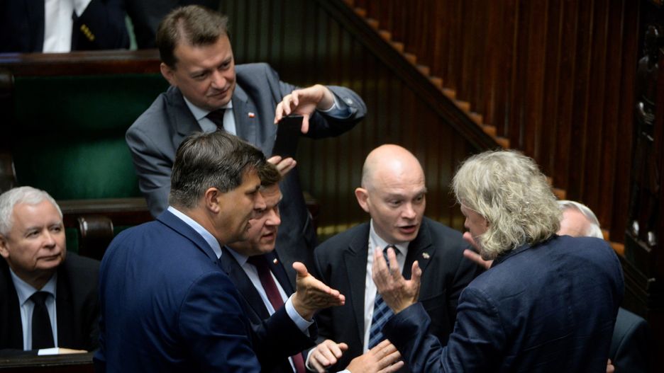 Krzysztof Mieszkowski wyrzucony z sali obrad