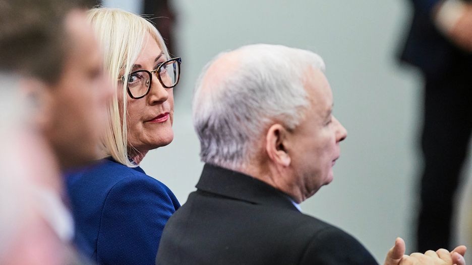Ostatni sondaż CBOS również zapowiadał wygraną PiS