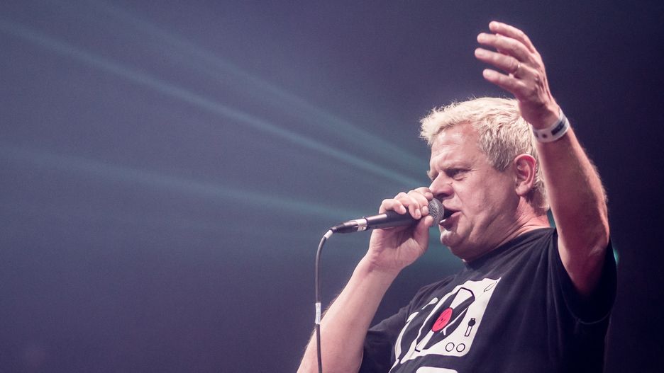Kazik Staszewski od lat raczy fanów energetycznymi koncertami