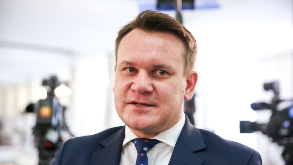 Dominik Tarczyński pouczał Szwedów jak żyć
