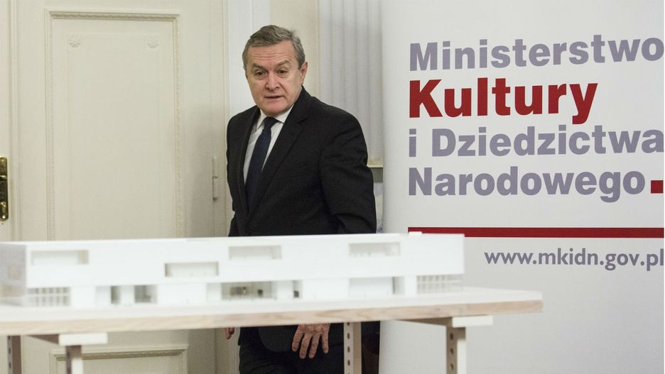 Obiecał muzeum, na razie jest makieta