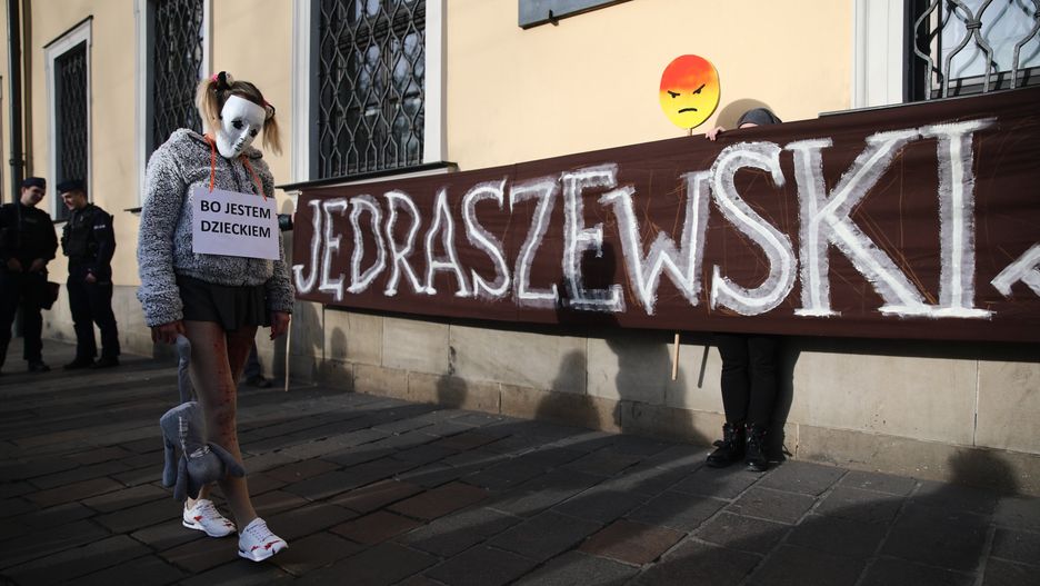 Kraków. Protest przeciwko abp. Markowi Jędraszewskiemu