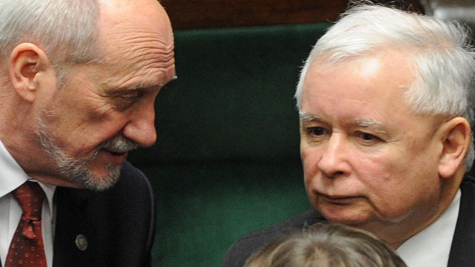 Antoni Macierewicz i Jarosław Kaczyński w Sejmie