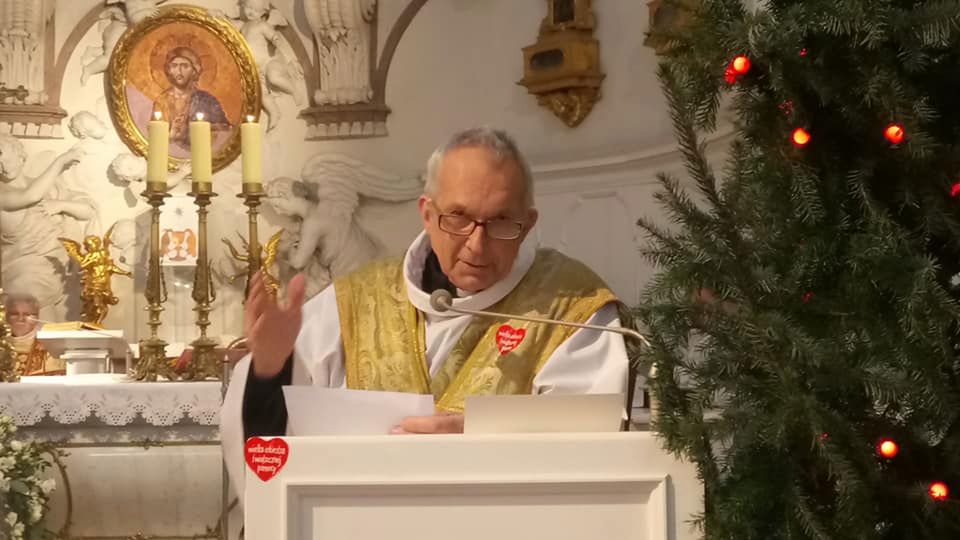 Ks. Wojciech Drozdowicz to były misjonarz, współtwórca fundacji "AKogo?" i zwolennik WOŚP