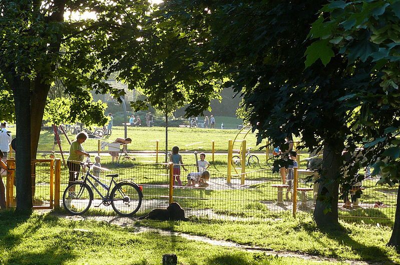 Pole Mokotowskie skrywa mroczne tajemnice. IPN planuje rozkopać teren 