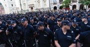 "Dziesiątego mamy przesrane". Wywiad z policjantem zabezpieczającym miesięcznice smoleńskie