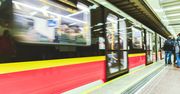 Incydent w metrze. Osoba przechadzała się tunelem