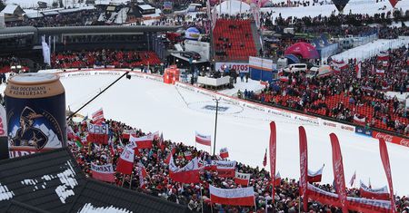 Skoki narciarskie w Zakopanem. Kibice i skoczkowie uczczą pamięć Pawła Adamowicza