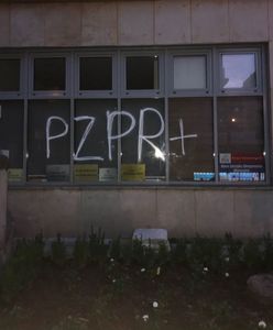 Kolejny atak na biuro PiS. Znany wizerunek sprawcy