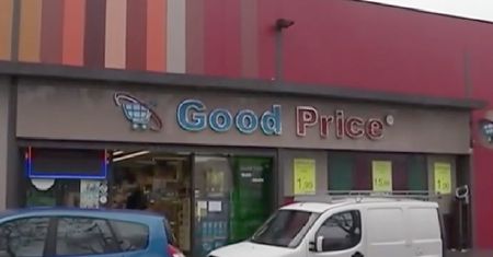 Francuski sąd nakazał zamknąć sklep, który nie sprzedawał wieprzowiny i wina