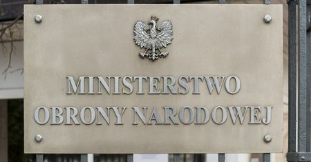 Człowiek Macierewicza traci ważną posadę w MON. Pracował tam od ponad 4 lat