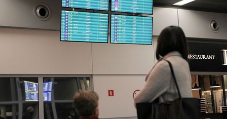 WOŚP 2020. Warszawa. Lotnisko Chopina w tym roku nie wpuszcza wolontariuszy