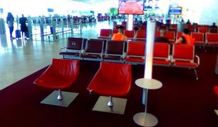 Utknęli na lotnisku. Mieszkają tam od ponad 2 miesięcy