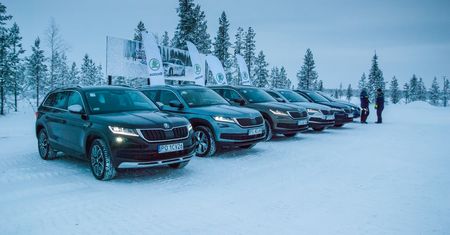 Samochody Skody z napędem 4x4 na kole podbiegunowym