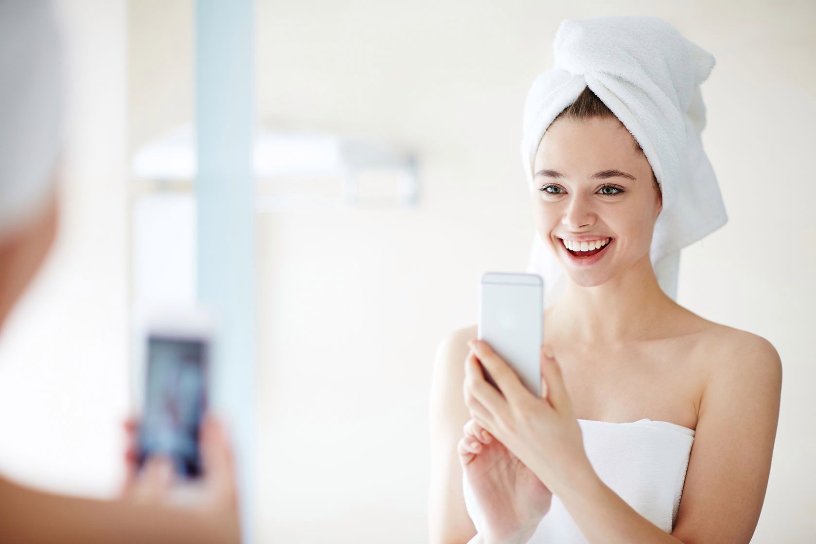 Derma roller zapewni lepsze ukrwienie i spłycenie zmarszczek.