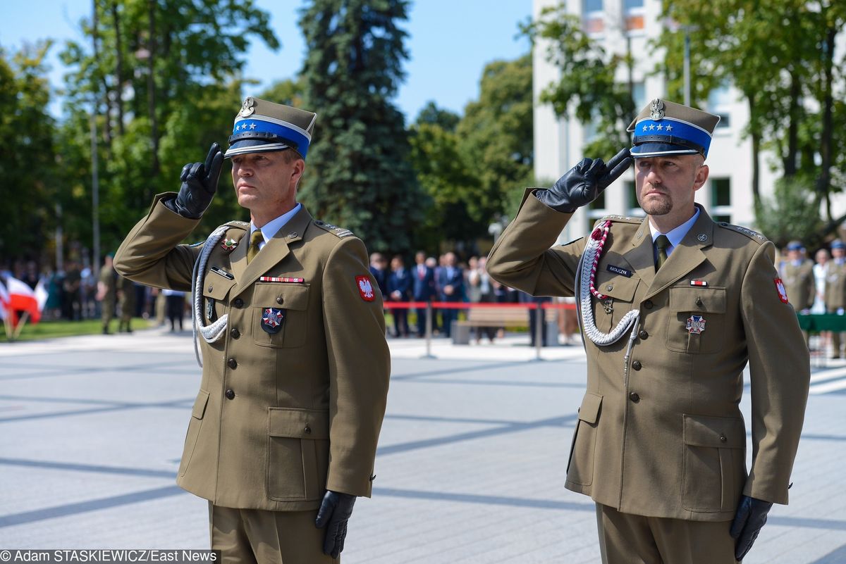 Polscy żołnierze muszą sami płacić za swoje mundury. Koszt? Prawie 3 tys. zł