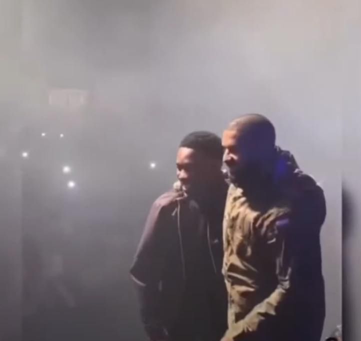 Drake w mundurze polskiej armii.. Skrin z YT