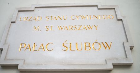 Koronawirus w Warszawie. Ślub w czasie epidemii?