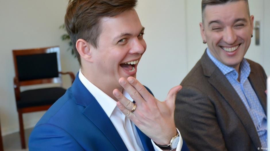 Rosja. Andrej i Jewgienij. Zdjęcie ze ślubu w Danii
