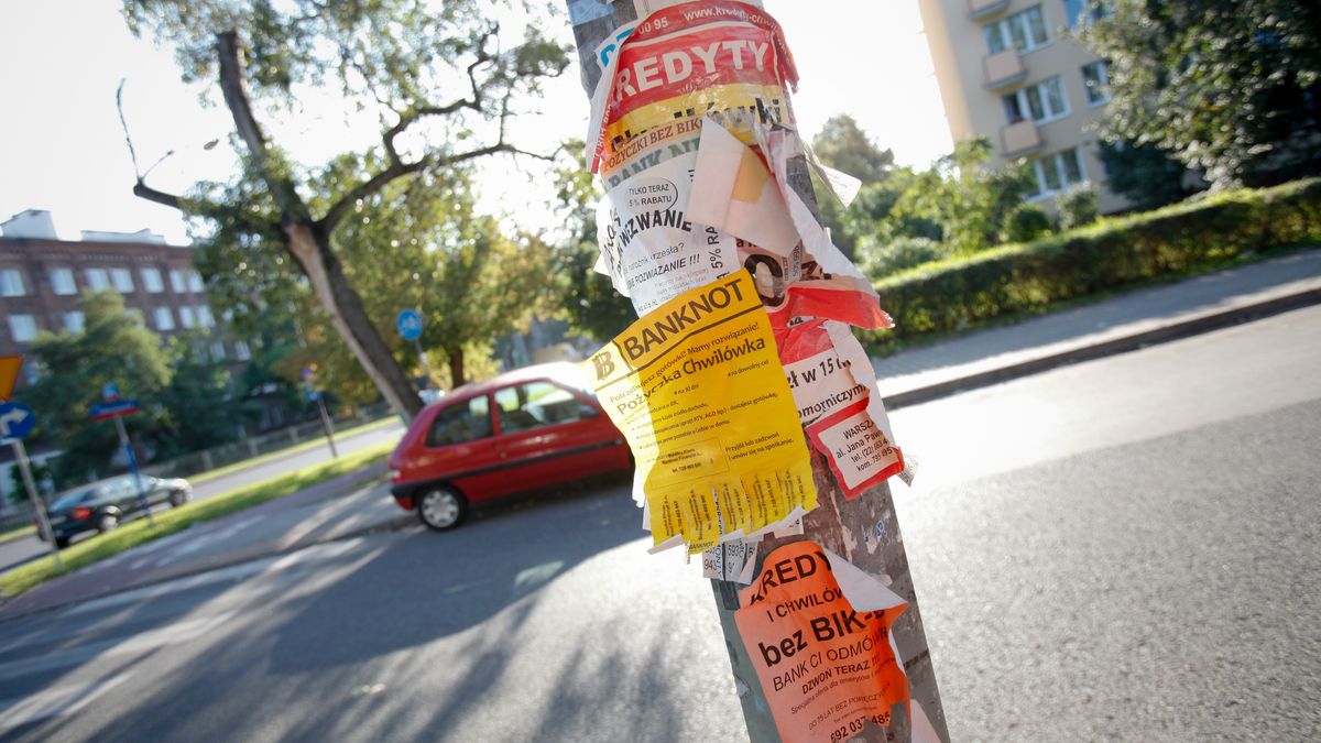Coraz więcej ofert widać w sieci. Eksperci prognozują, że za chwilę zaczną się one też pojawiać na słupach