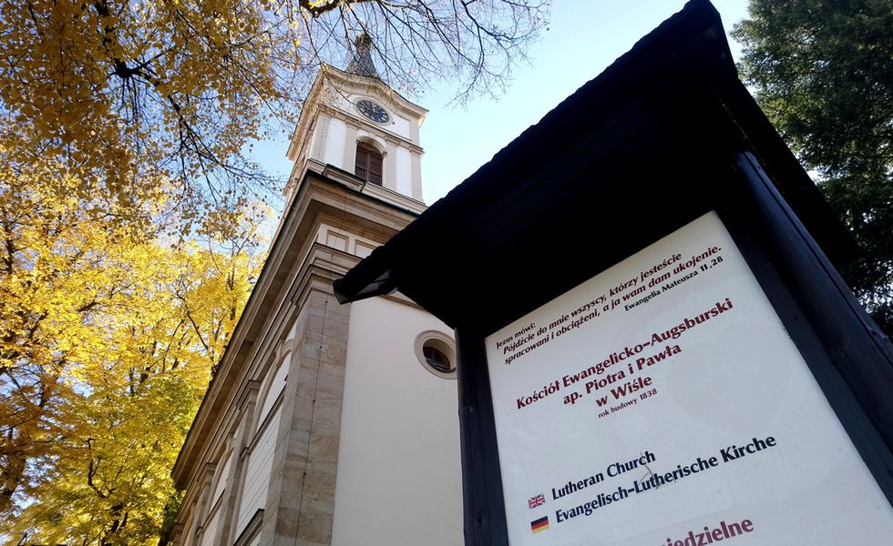 W rodzinnym mieście Adama Małysza większość to ewangelicy. Ale różne wiary żyją tu ze sobą w pokoju 