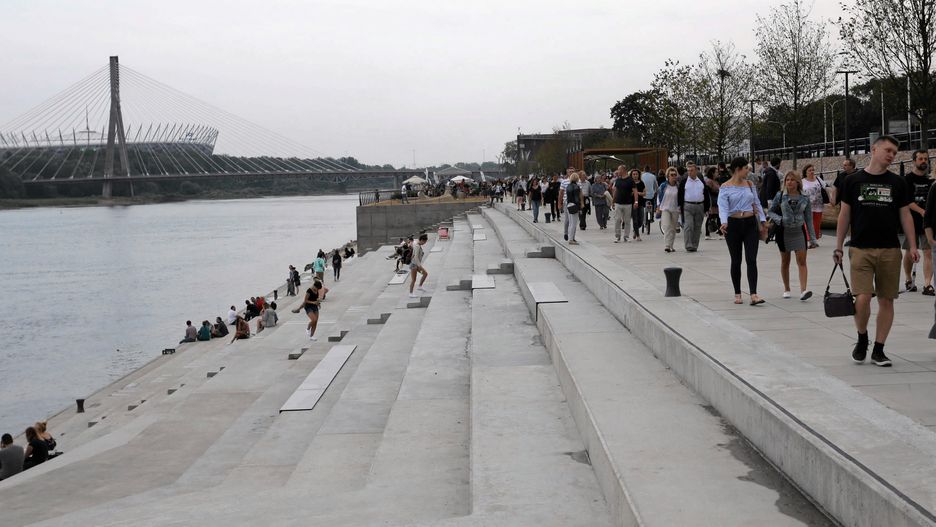 Bulwary wiślane legalnym miejscem do spożywania piwa