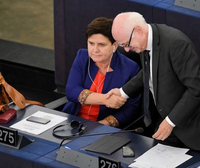 Kapitulacja PiS-u ws. Szydło. Wokół partii w PE roztoczono kordon sanitarny