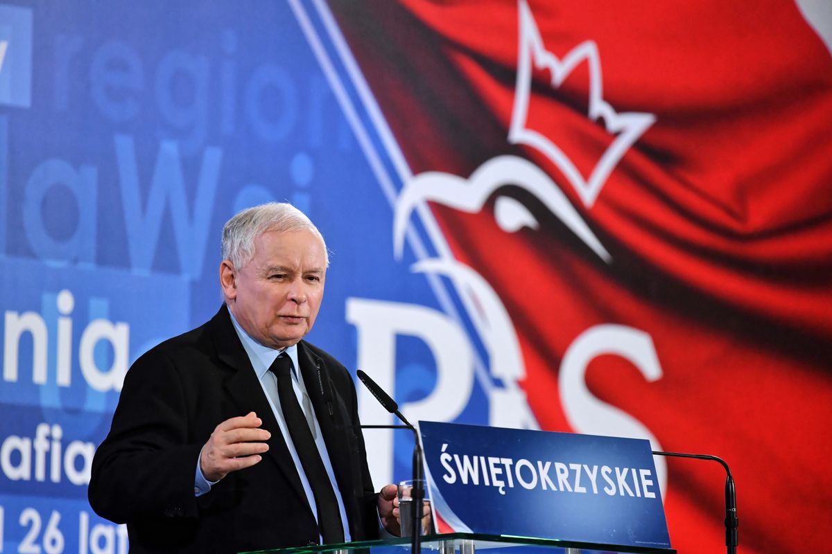 Kaczyński zaatakował ludowców. Obiecał zachodni poziom życia i więcej pieniędzy w portfelach