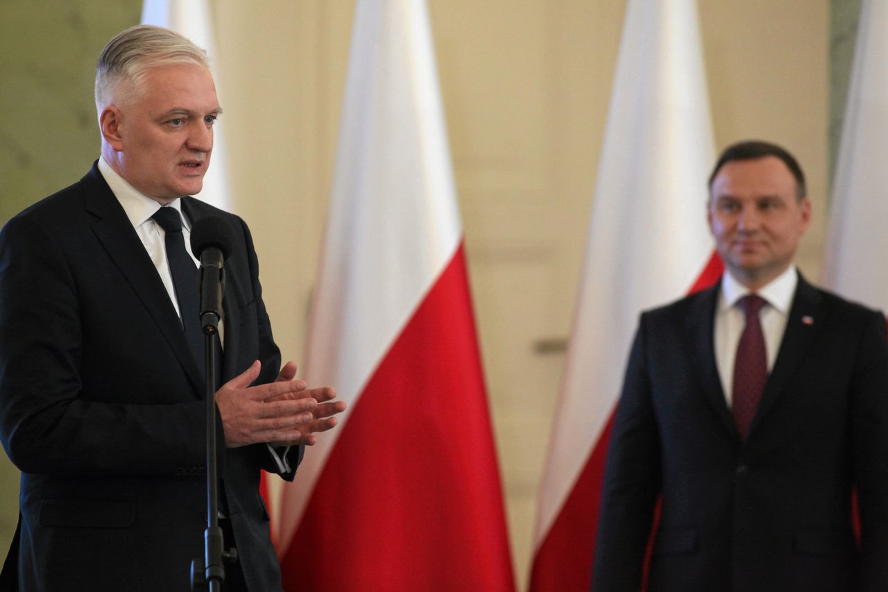 Andrzej Duda w ogniu krytyki ws. Rosji. Jarosław Gowin: ataki części opozycji to uleganie rosyjskiej prowokacji