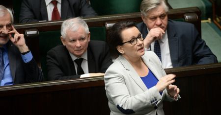 Makowski: "Nauczycielski gambit Jarosława Kaczyńskiego. Młodzi zastąpią doświadczonych pedagogów?" [Opinia]