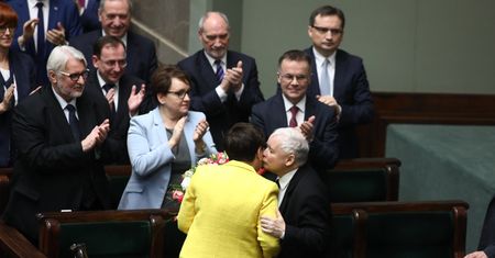 Nastąpiła zmiana na stanowisku premiera. Beatę Szydło ma zastąpić Mateusz Morawiecki