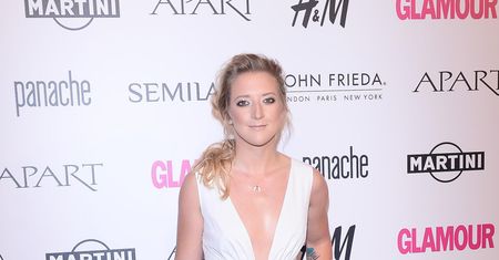 Lara Gessler kusi głębokim dekoltem. Sexy?