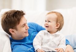 500+ nie wpływa na konta ojców. Pieniędzmi częściej zarządzają kobiety