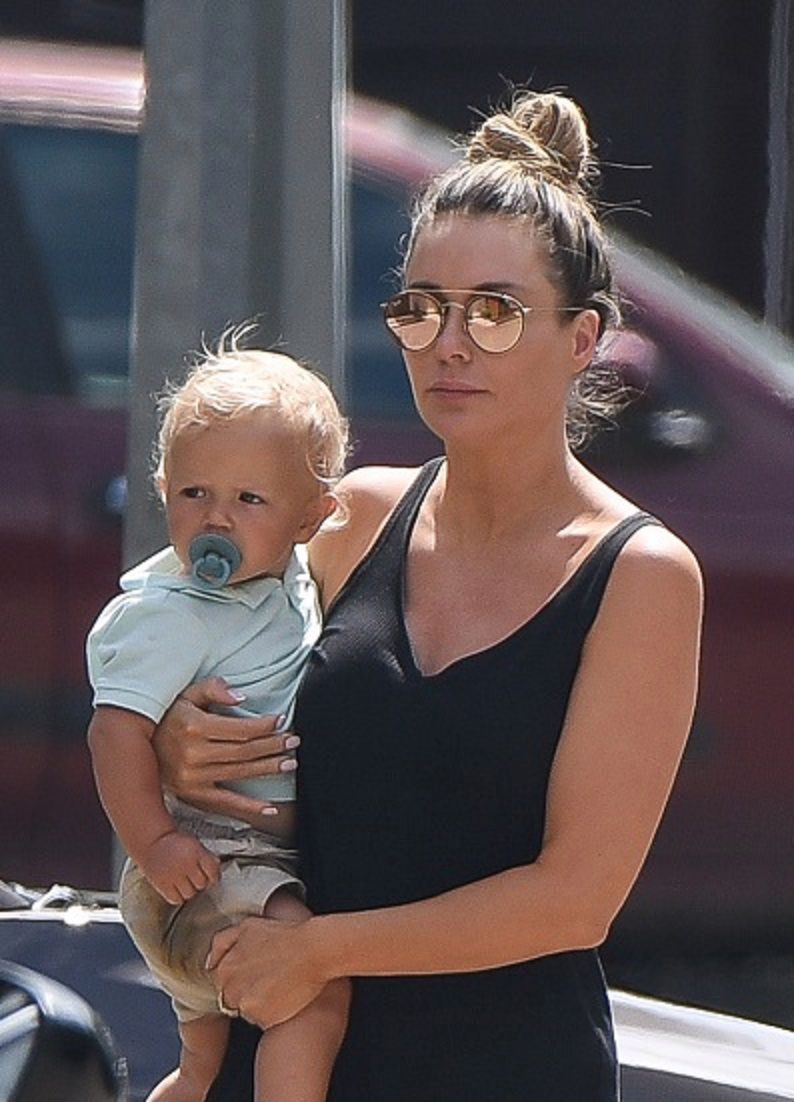 Małgorzata Rozenek wróciła z rodziną ze Szwecji