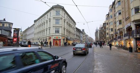 3-latek chodził po ulicy w samej pieluszce i koszulce. Przez kilka godzin nikt się nim nie zaopiekował